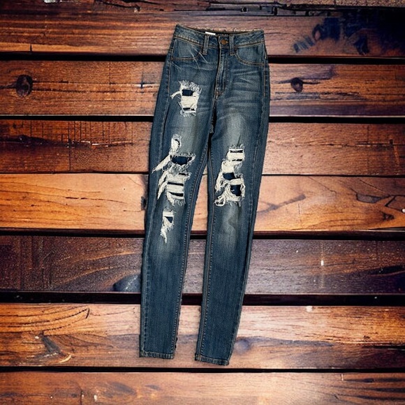 Fashion Nova High Rise Skinny Jeans | Size 1 | NWOT | Distressed Denim - Picture 3 of 12